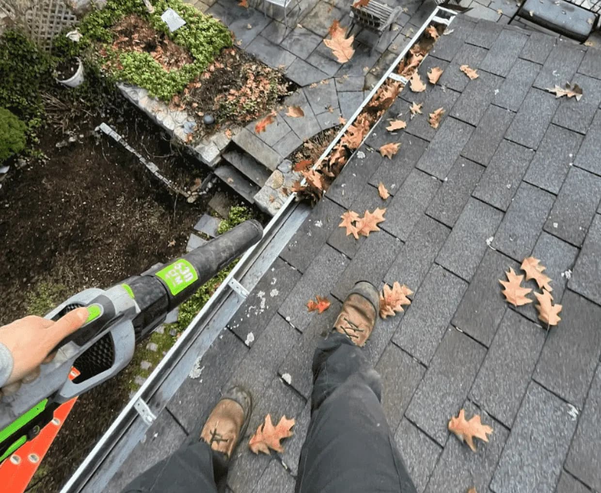 Gutter Cleaning service in Cleveland Heights, OH